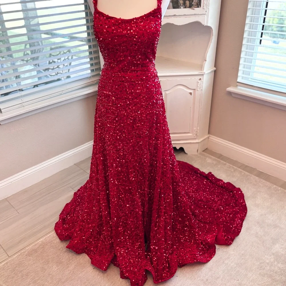 NEW Red Dress, Red Sequins Dress, Red Velvet, Red Prom Dress, NWOT, Size XL/16 - Picture 7 of 12
